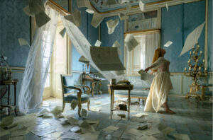 Cyrano-Roxanne papers flying